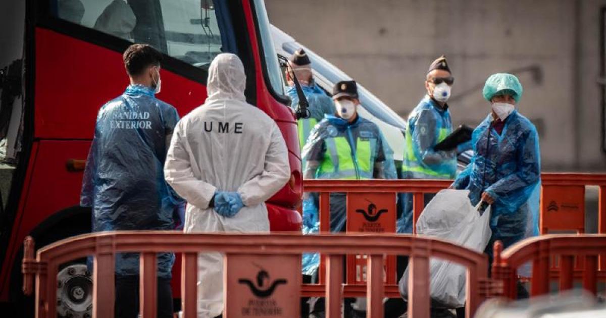 Hantavirüs vakalarının olduğu gemideki yolcular ülkelerine gönderiliyo
