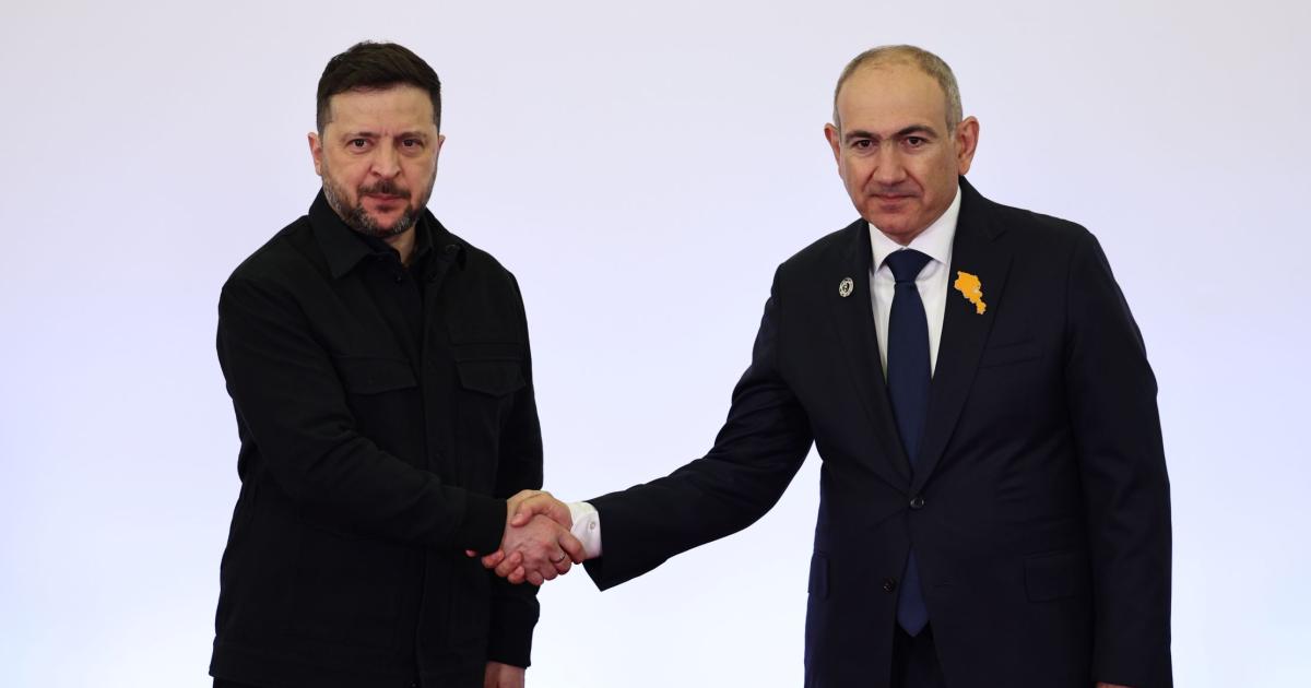 Zelenski Ermenistan Ziyareti Rusya'yı Kızdırdı