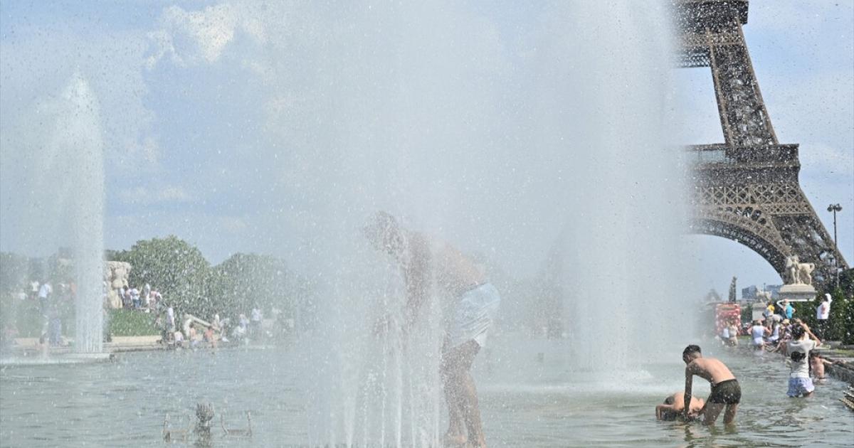 Paris'te sıcaklık can aldı: Cenaze salonlarında yer kalmadı