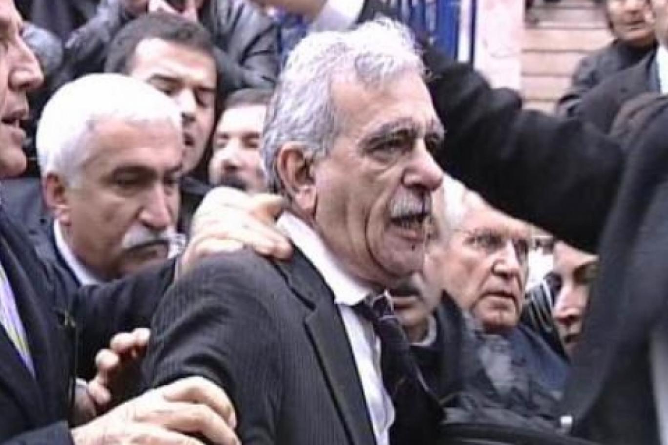 9 Yil Onceki Turkiye Den Bir Yumruk Hikayesi Ahmet Turk U Yumruklayan Saldirgana Ne Olmustu Independent Turkce