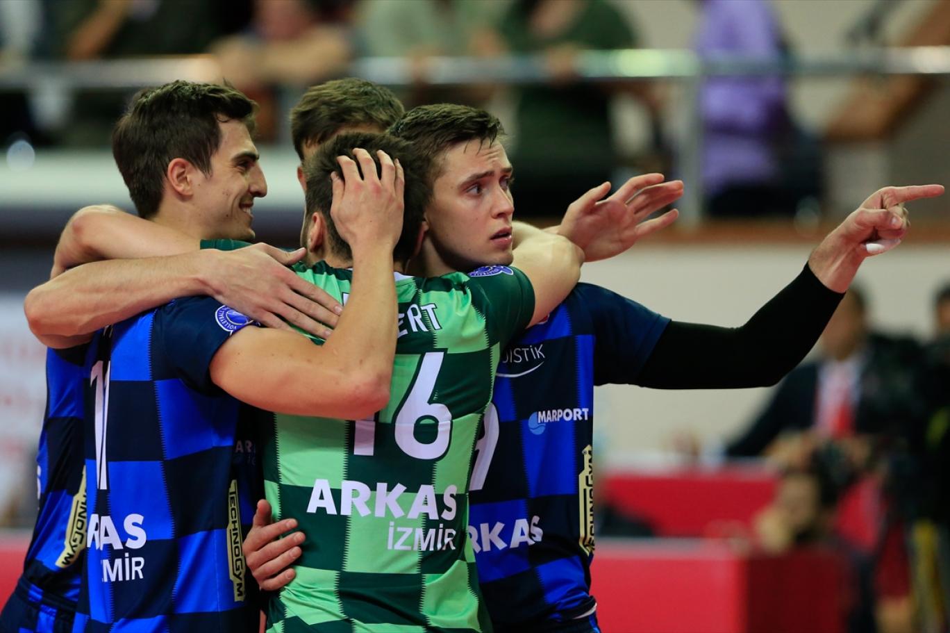 Arkas Spor Fenerbahce Ye Set Vermedi 3 0 Independent Turkce