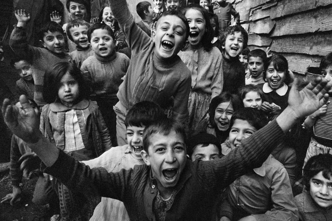 ara guler in istanbul un gozu sergisi