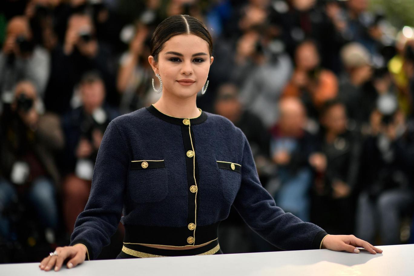 selena gomez sosyal medya bizim
