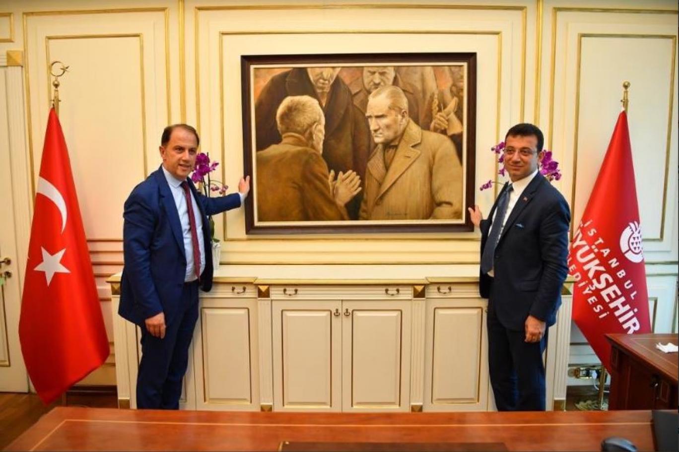 ataturk portresi geri geldi resmi