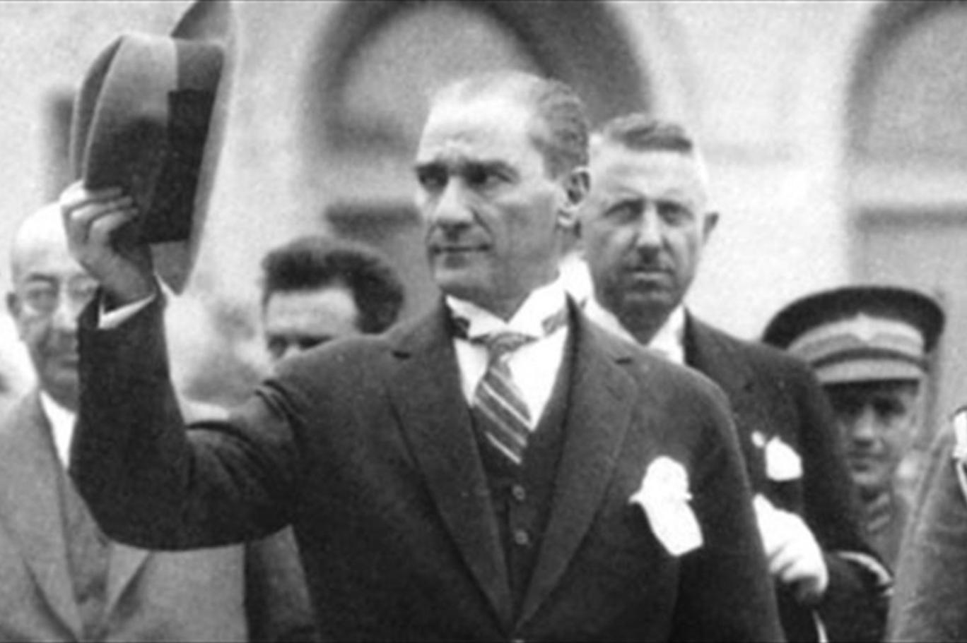 ingilizler ataturk u nasil oldurmek