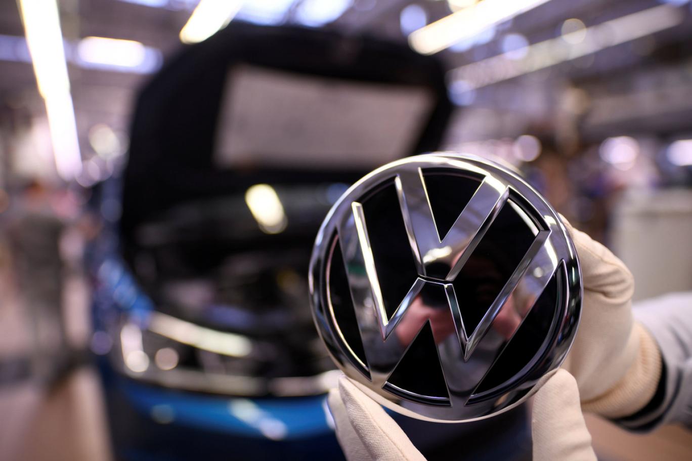volkswagen e mecburi istikamet