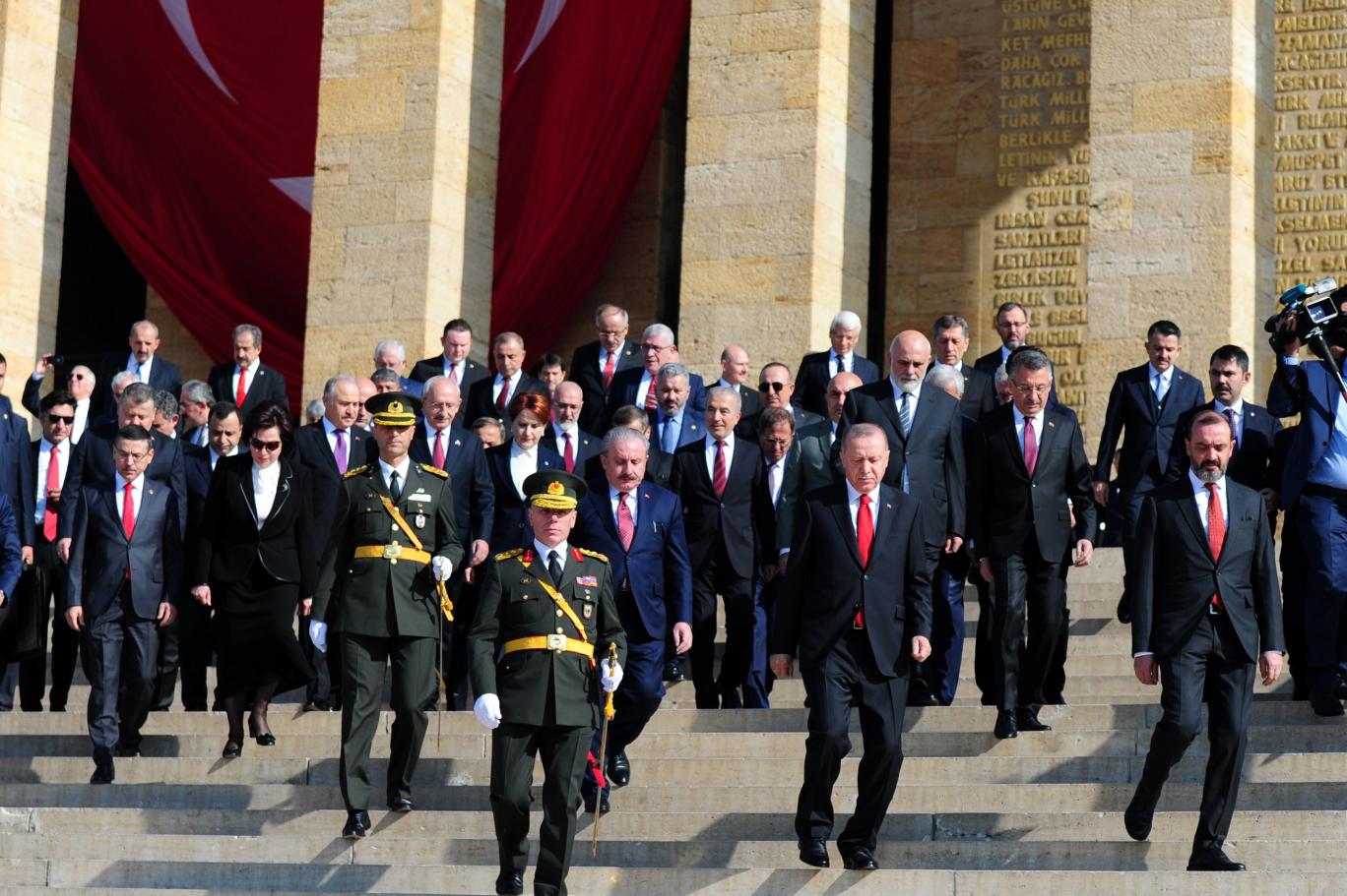cumhuriyet in 96 nci yilinda devlet
