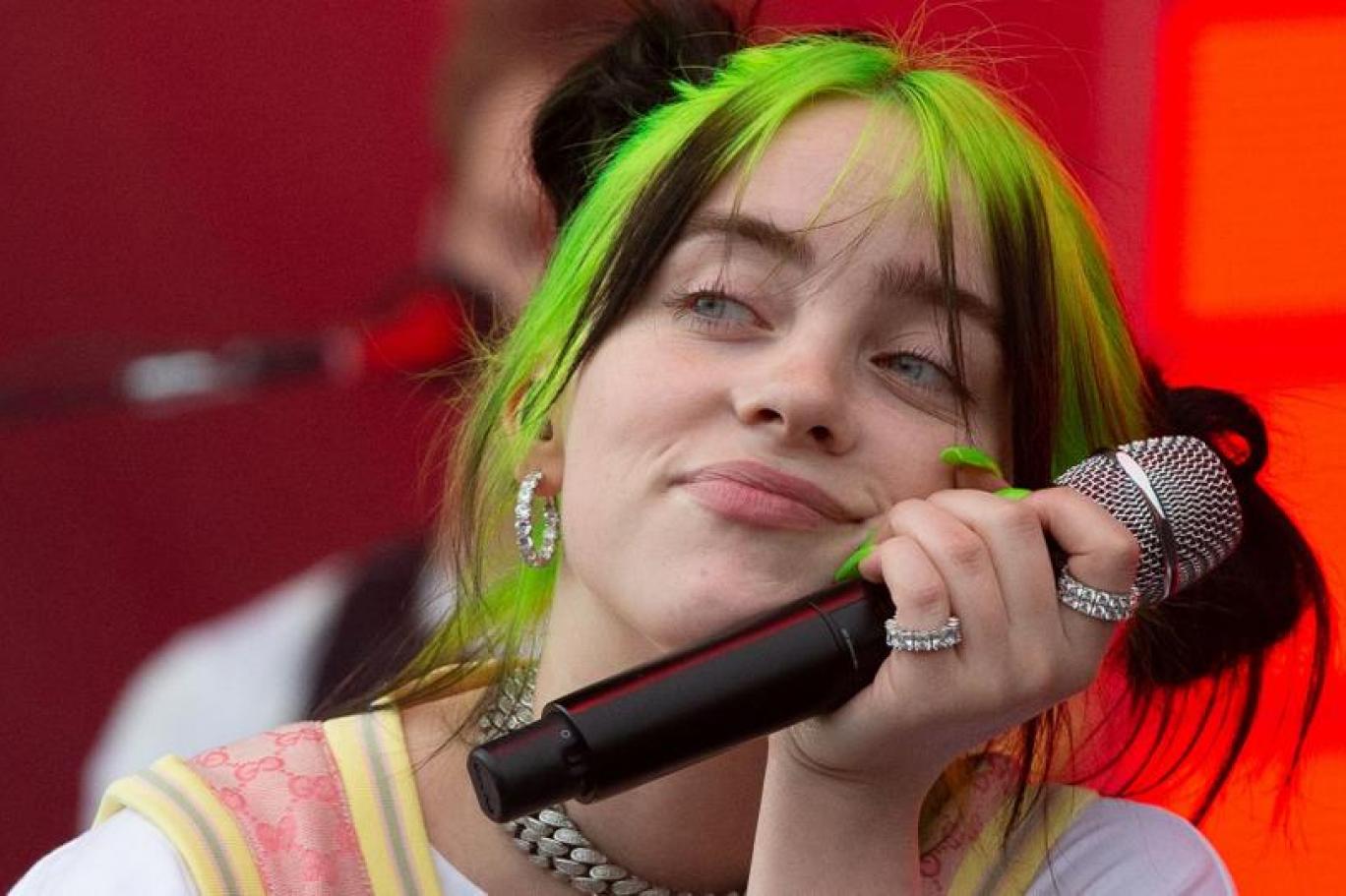 billie eilish james bond