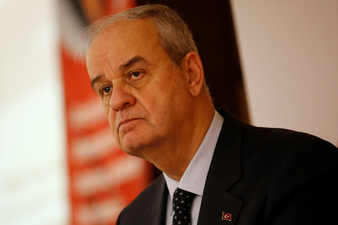 selvi asker gulen in yurt disina