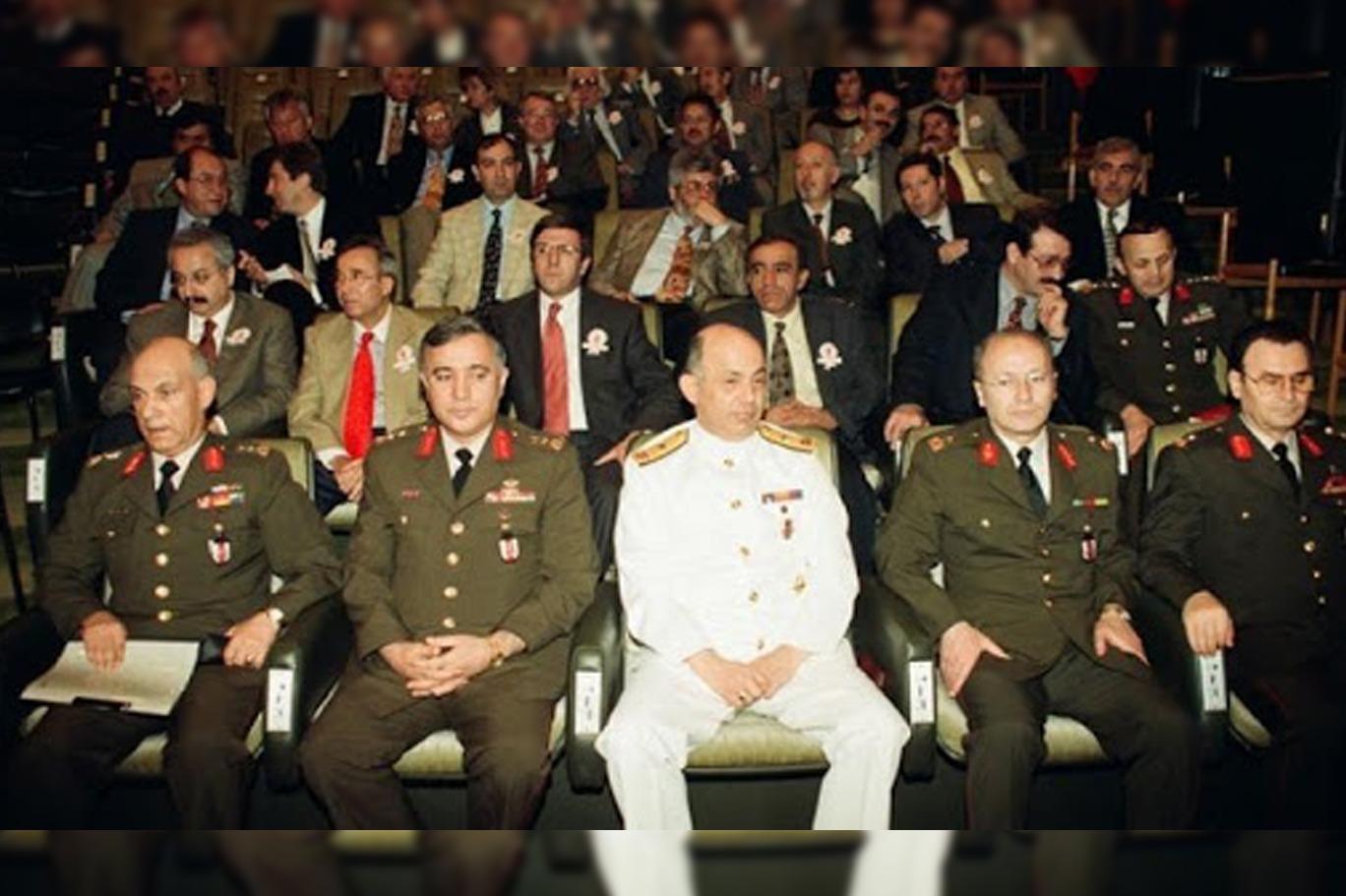 brifingi veren korgeneral cetin dogan