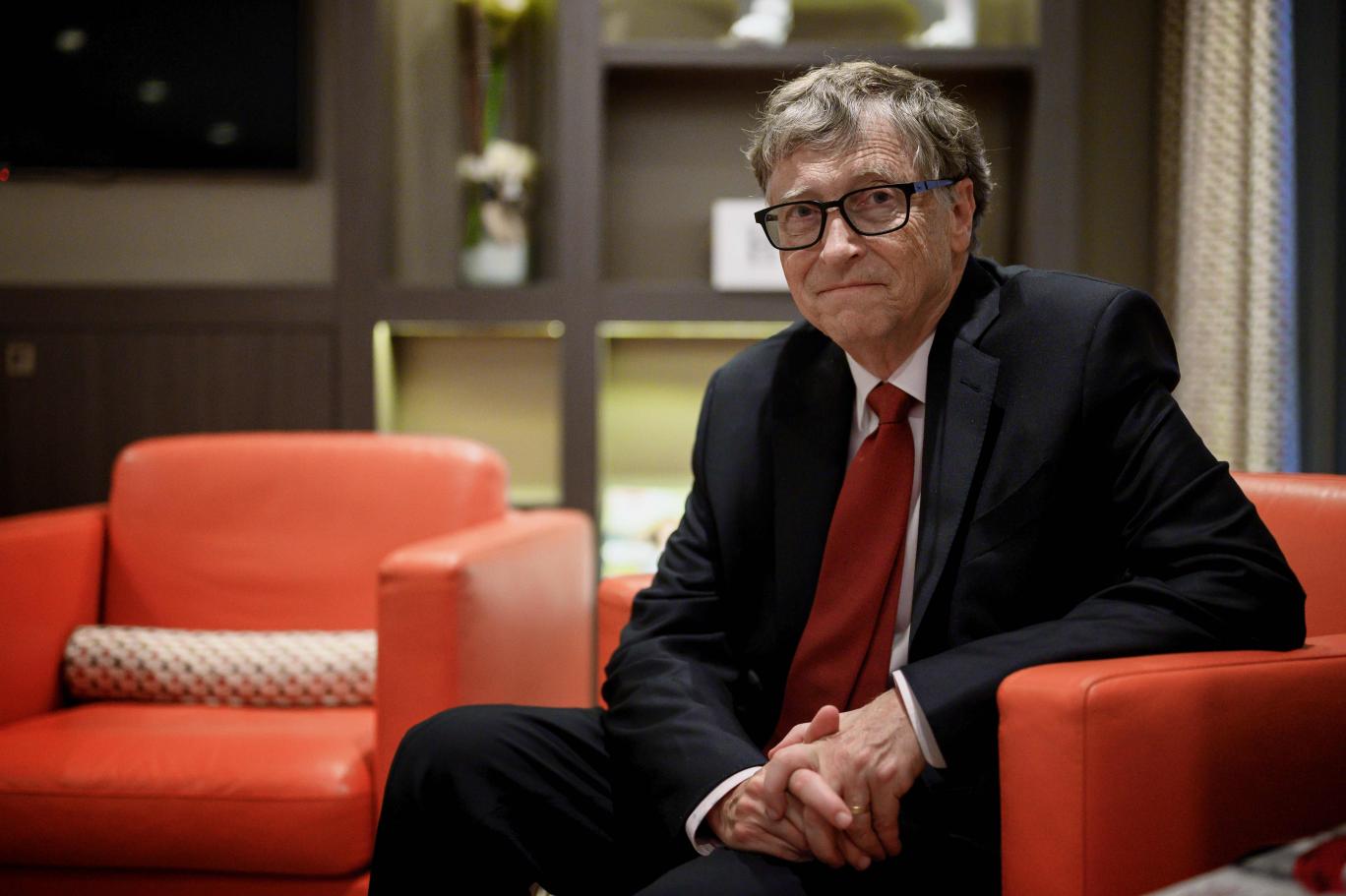 Ekonominin Büyük Bir Bölümünü Elinde Bulunduran, Dünyanın En Zenginleri - Bill Gates