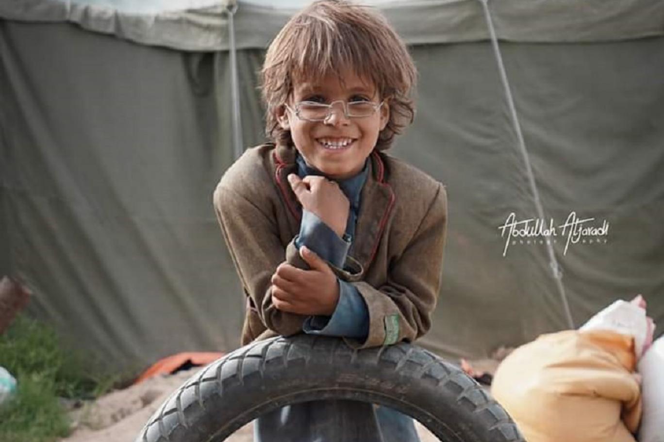 Yemenli Multeci Cocugun Telden Yaptigi Gozluk Rekor Fiyata Satildi Independent Turkce