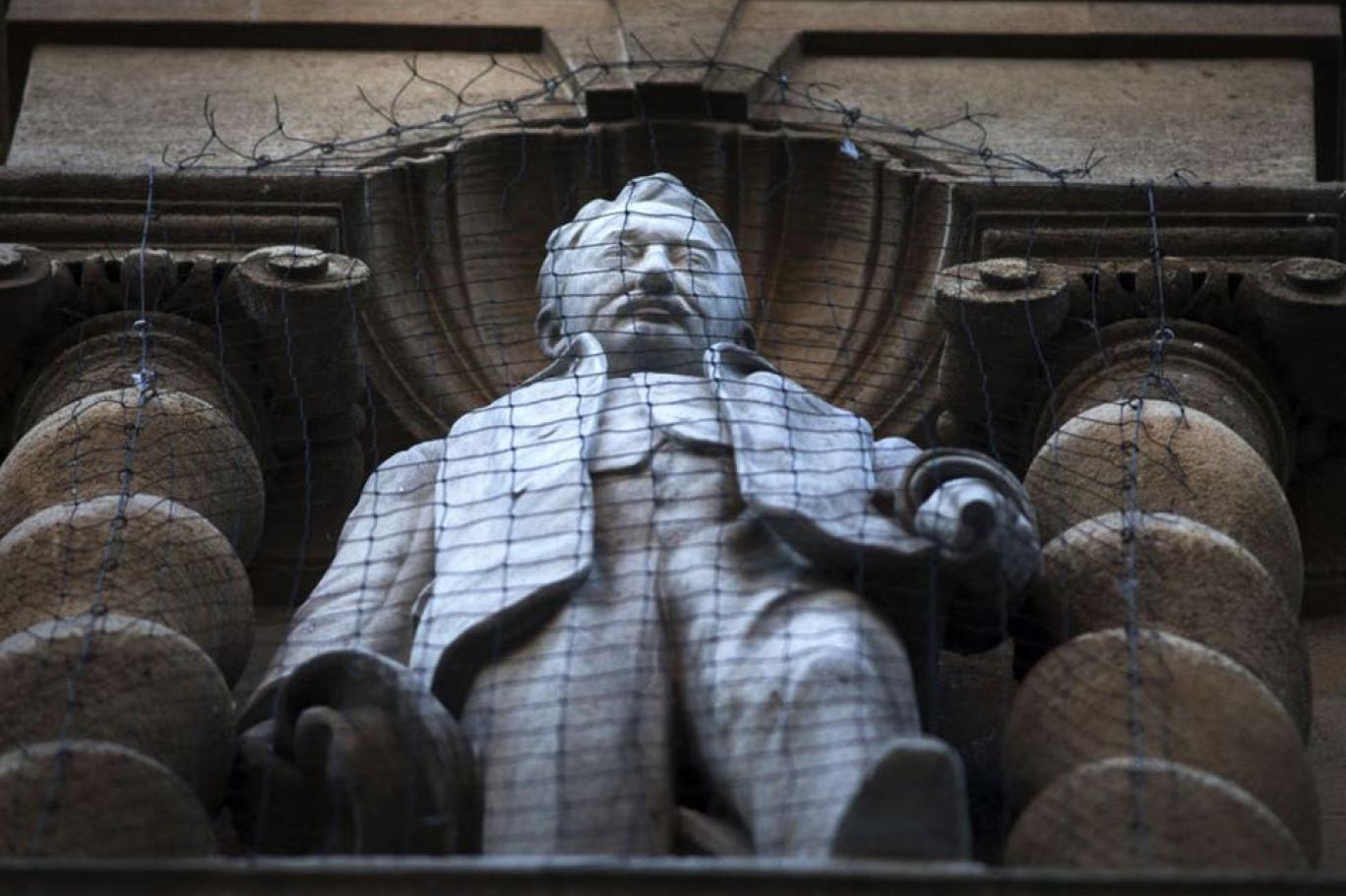 binlerce kisi emperyalist cecil rhodes