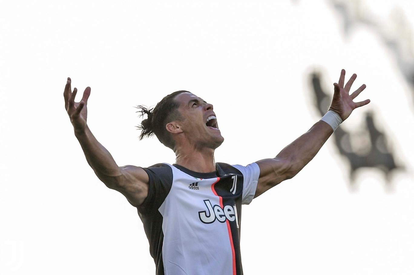 torino derbisinde kazanan juventus