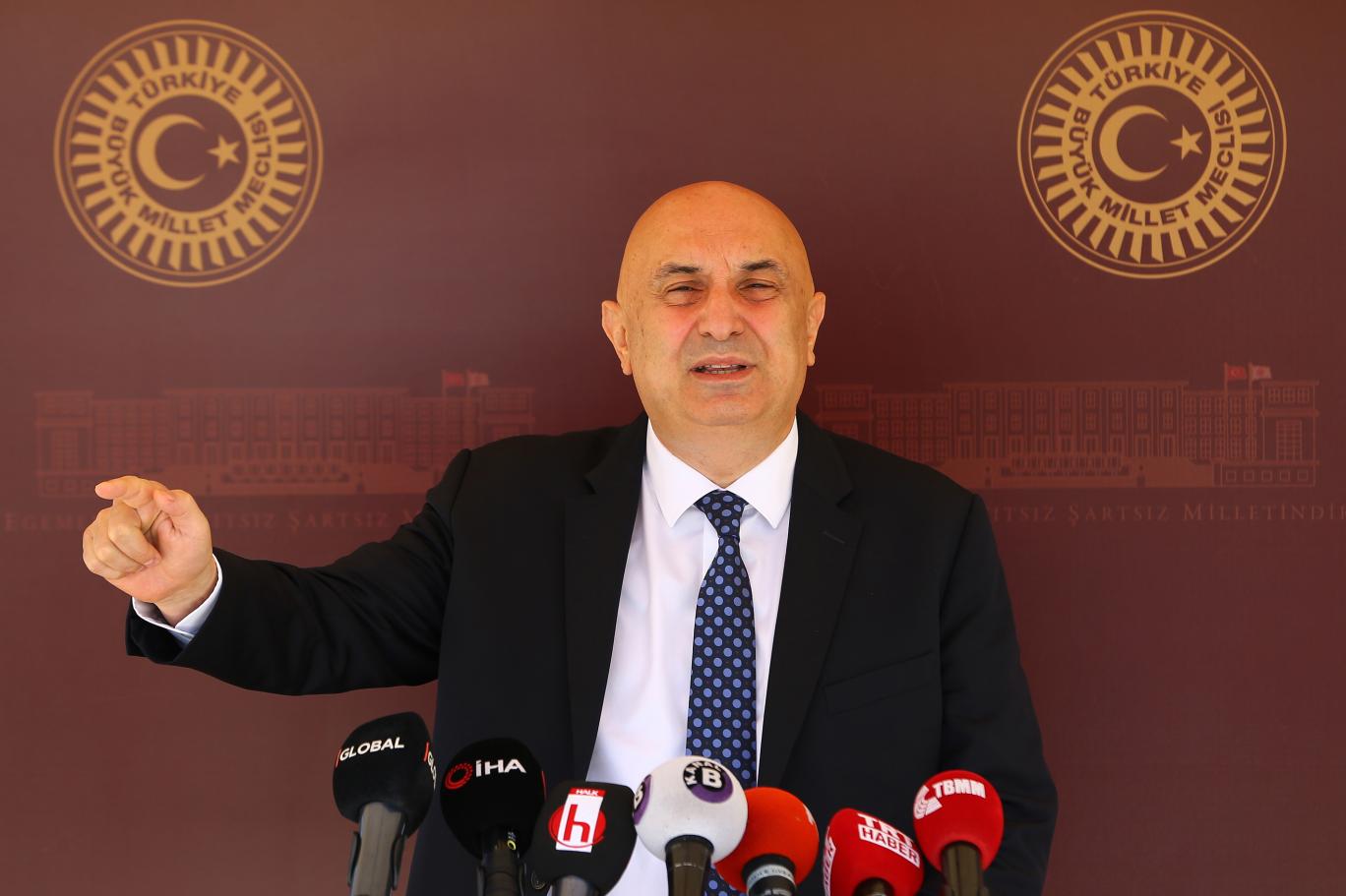 engin ozkoc sosyal medya yasasiyla