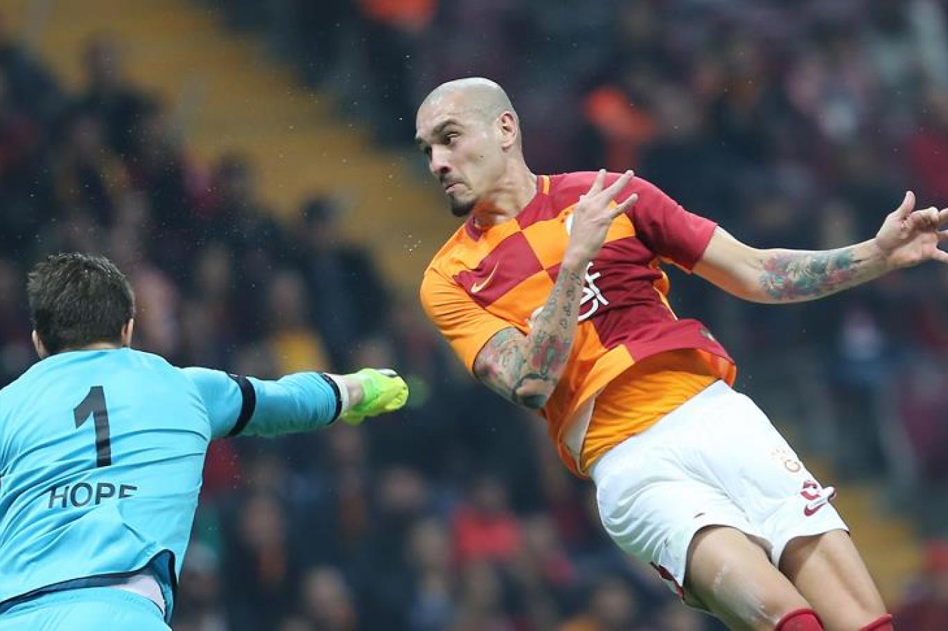 Galatasaray Maicon Un Ayriligini Kap A Bildirdi Independent Turkce