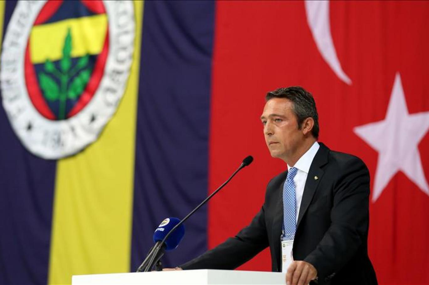 Ali Koc Tan Fatih Sarac A Thiam Tesekkuru Ben De Fenerbahce Camiasi Da Bu Jestinizi Unutmayacagiz Tarihe Gececek Bir Hareket Oldu Independent Turkce