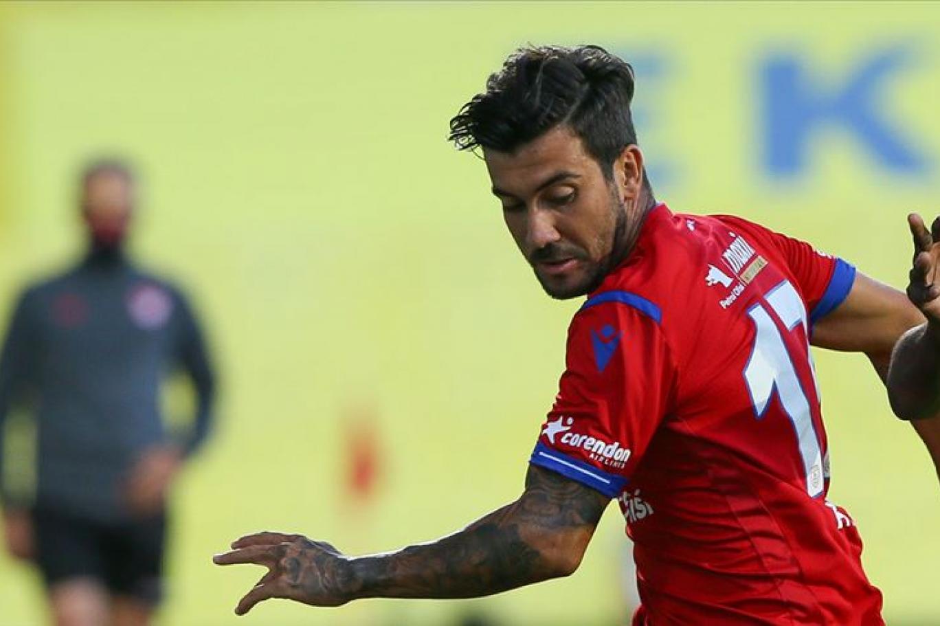 besiktas in yeni transferi atakan uner