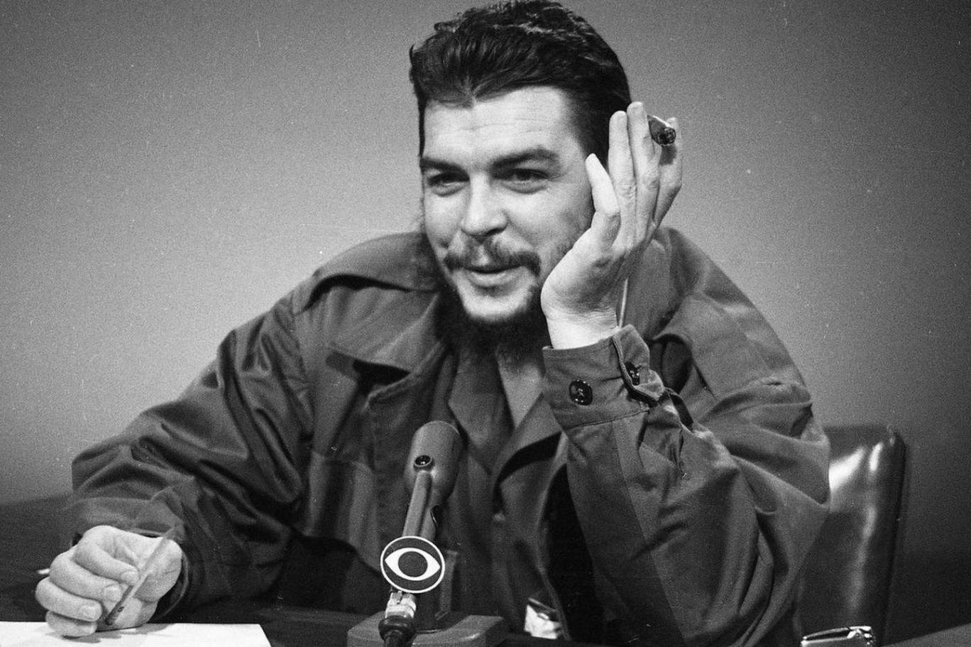 Devrimci bir kadavradan ötesi... Ernesto "Che" Guevara 9 Ekim 1967'de Bolivya'da kurşuna dizildi | Independent Türkçe