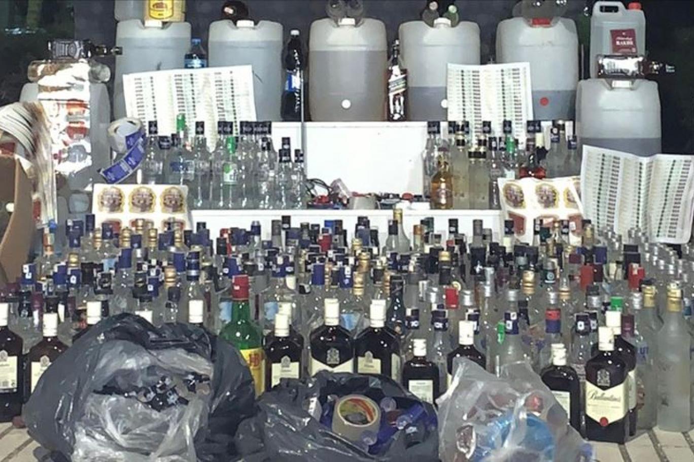 Kirikkale De Olen 7 Kisiden Sonra Izmir De De Sahte Ickiden 6 Kisi Hayatini Kaybetti Independent Turkce