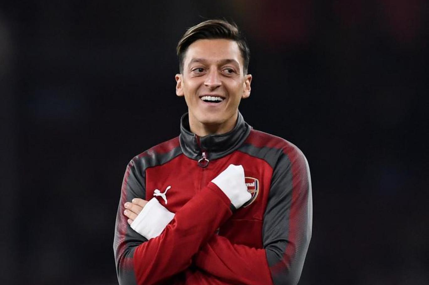 Arsenal De Kadro Disi Kalan Mesut Ozil Mucadelemi Surdurecegim Ve 8 Sezonumun Boyle Bitmesine Izin Vermeyecegim Independent Turkce