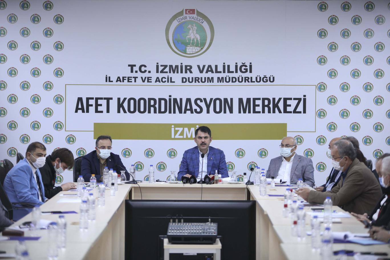 Bakan Kurum 5 Okul Agir 18 Okul Orta Hasarli Independent Turkce