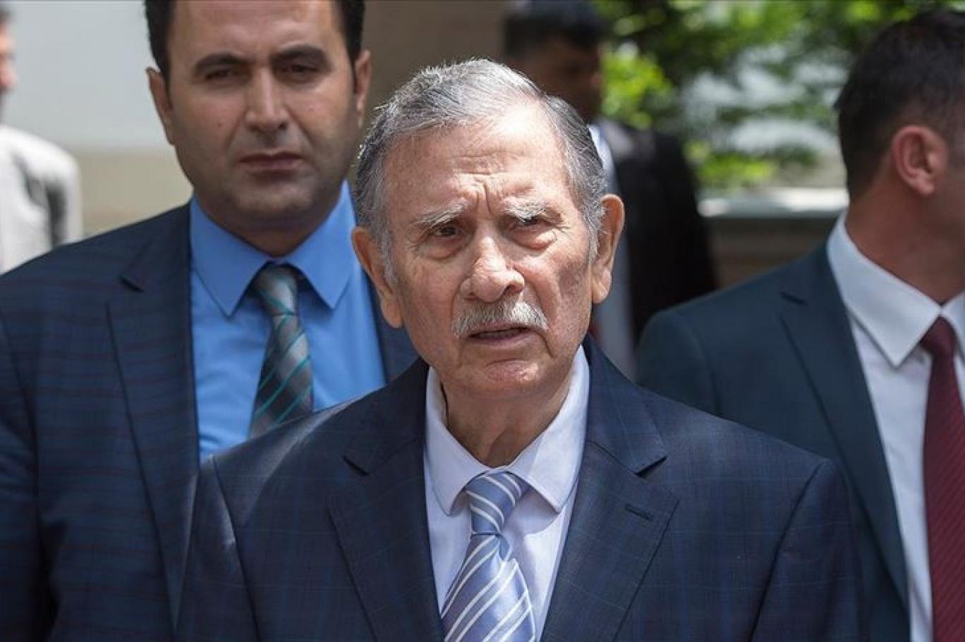 Eski başbakanlardan Yıldırım Akbulut hastaneye kaldırıldı | Independent Türkçe