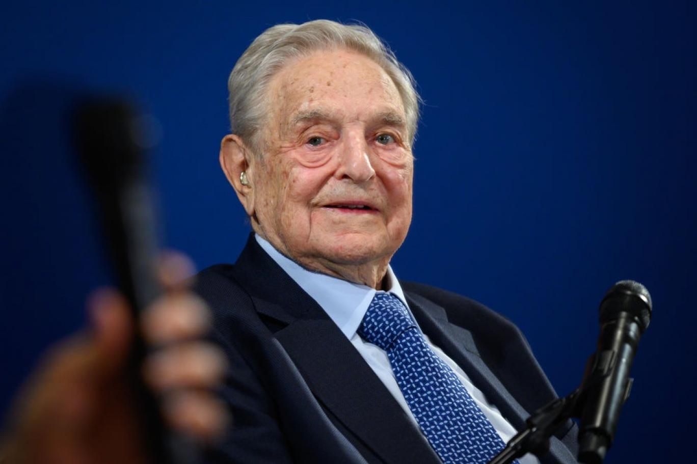 Komplo teorilerinin hedefindeki George Soros: Bazı insanları sinir ettiğim için mutluyum | Independent Türkçe