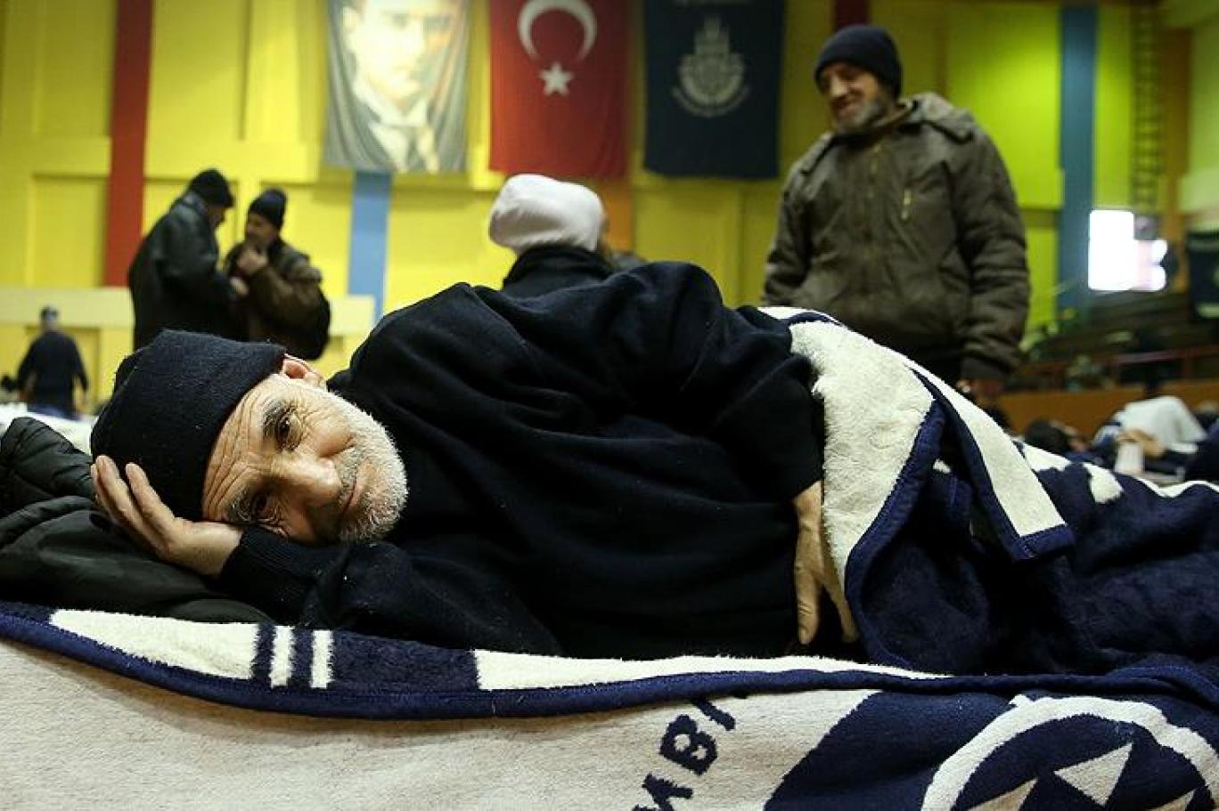 turkiye de tahmini 70 bin evsiz var