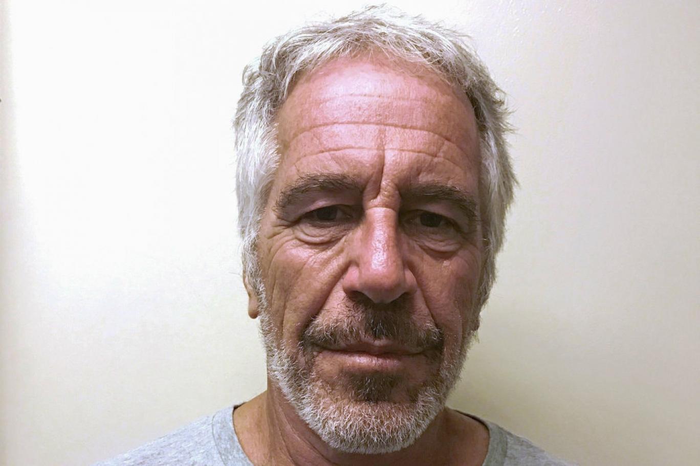 Trump In Azil Davasi Avukatindan Dikkat Ceken Iddia Epstein Intihar Etmedi Independent Turkce