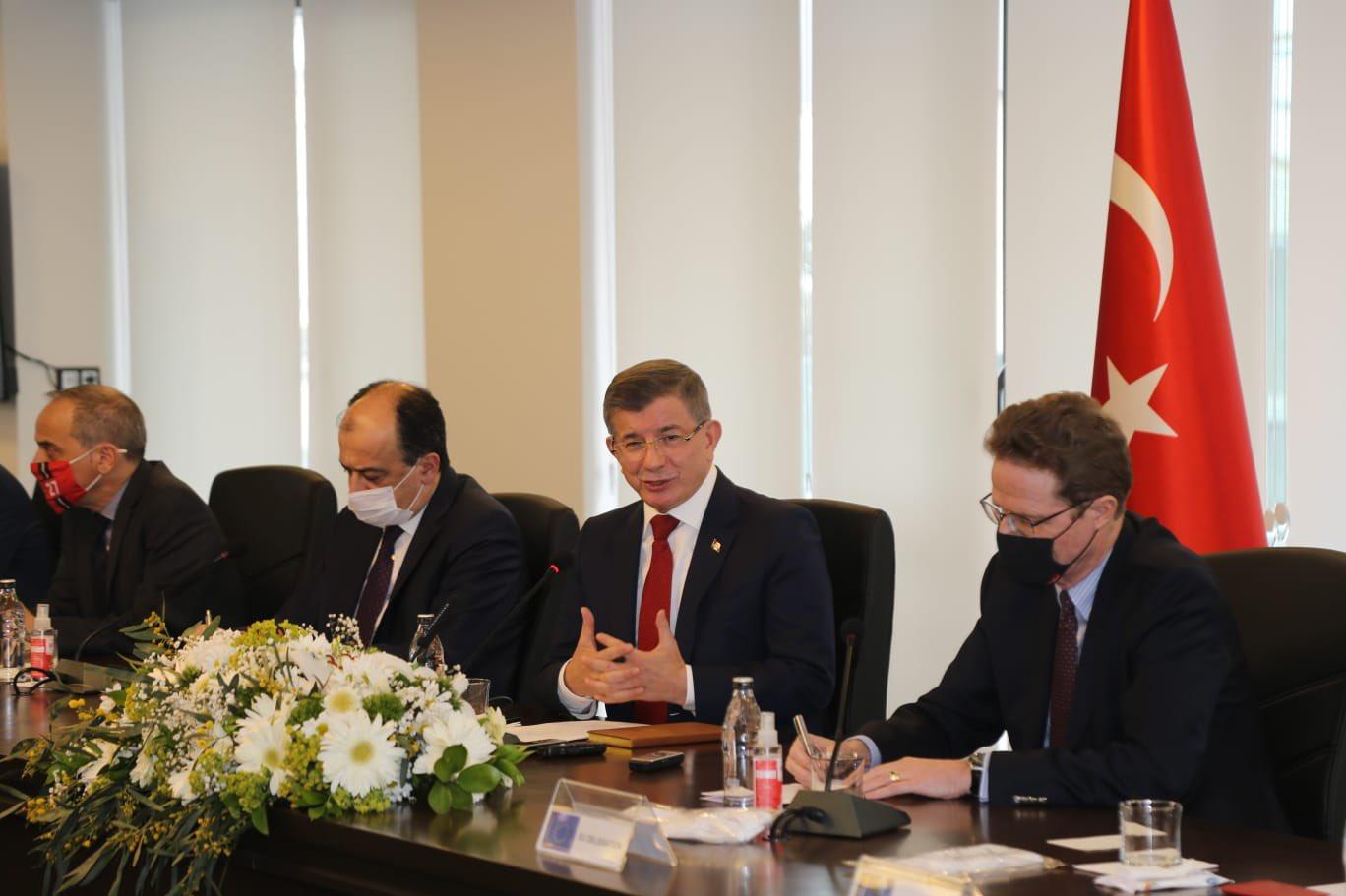 davutoglu yla gorusme sonrasi ab