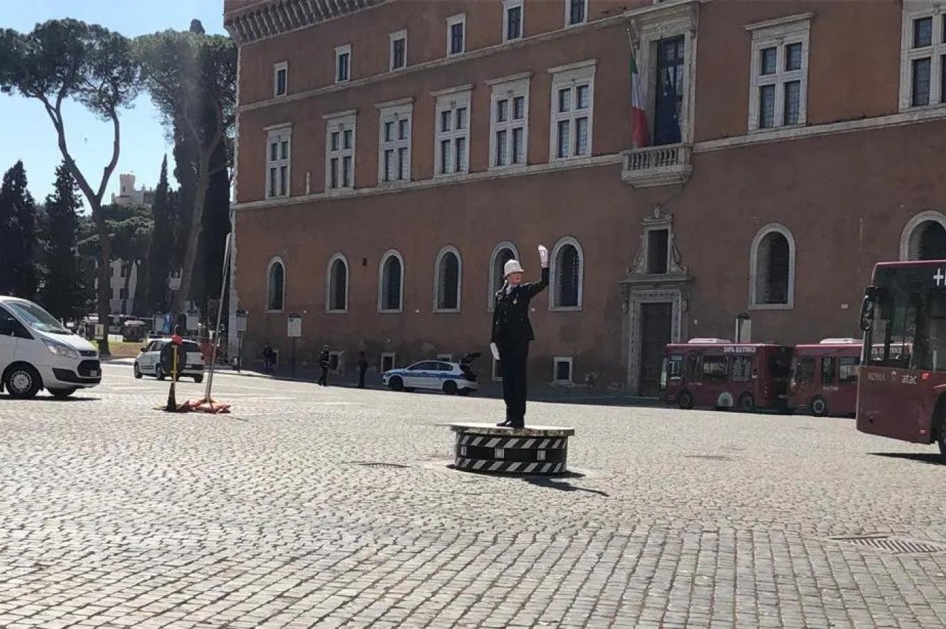 roma nin tarihi meydani ilk kez bir