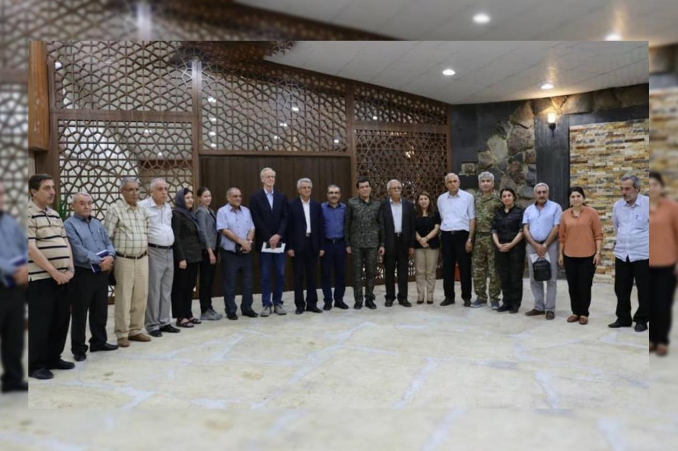 suriye deki kurt gruplarin birlik