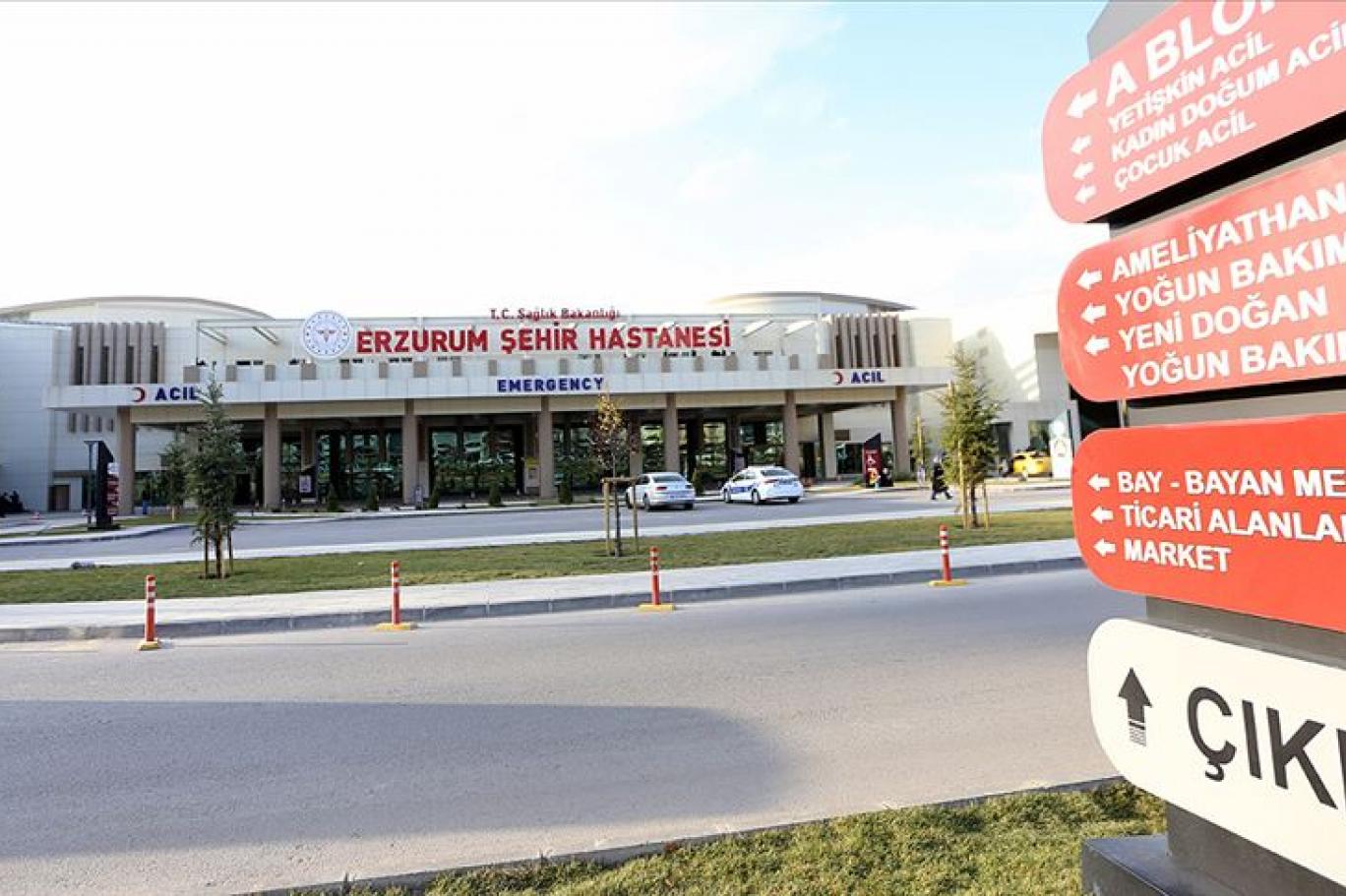 Erzurum Valisi Memiş 1500 yatak kapasiteli Şehir Hastanesi�nin