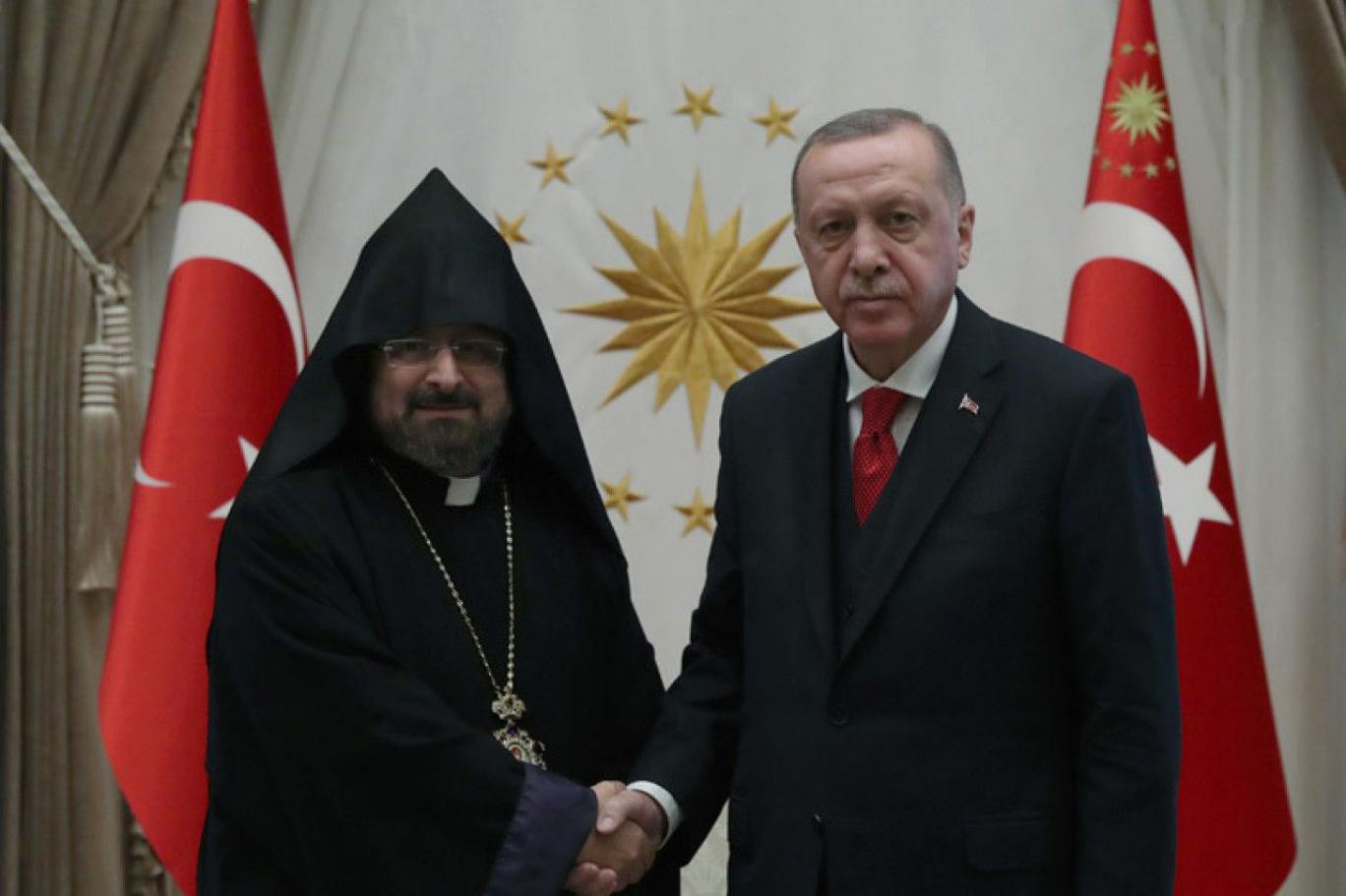 ermenileri patrigi ne mesaj