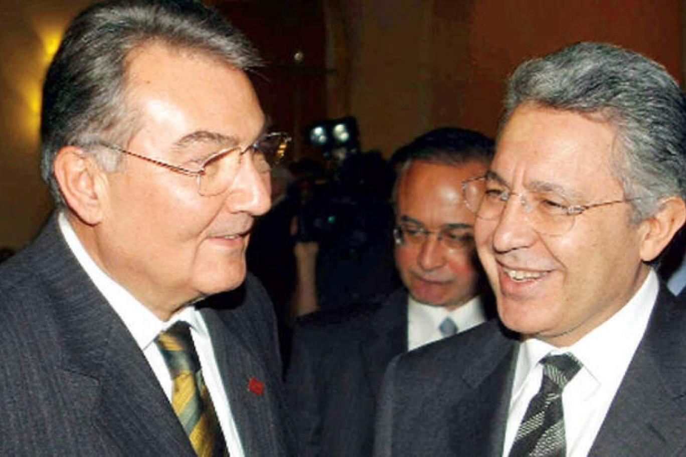 Zülfü Livaneli: CHP'nin Baykal gerçeğiyle hesaplaşması şart | Independent Türkçe