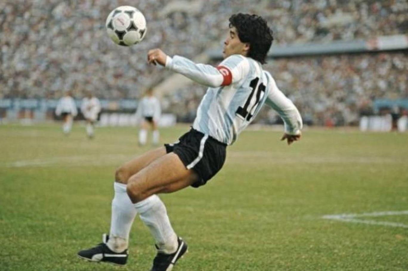 Riyad Sezonu: Barcelona ve Boca Juniors, Maradona Kupası'nda karşı karşıya  gelecek | Independent Türkçe