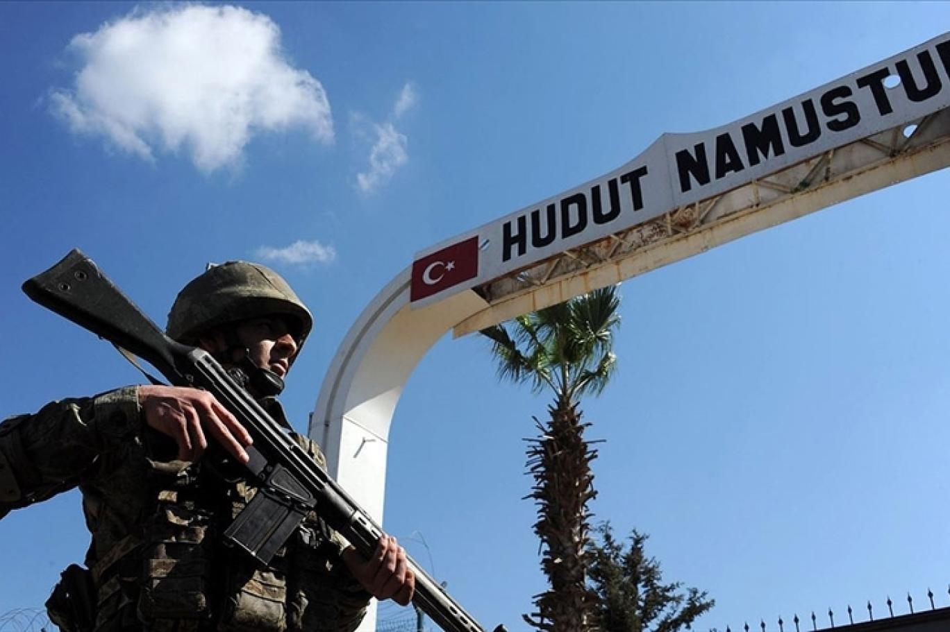 Kilis Te Gorevli Asker Yasadisi Yollarla Turkiye Ye Girmek Isteyenler Tarafindan Acilan Ates Sonucu Sehit Oldu Independent Turkce