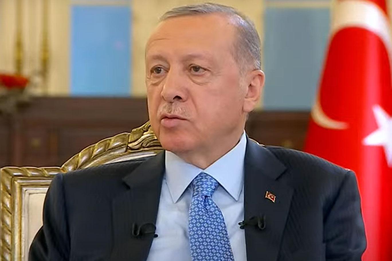 Erdoğan: "Ekonomik olarak battık" diyenler var ya; köprülerden arabalar,  TIR'lar geçmeye devam ediyor; herkesin altında arabası da var maşallah |  Independent Türkçe