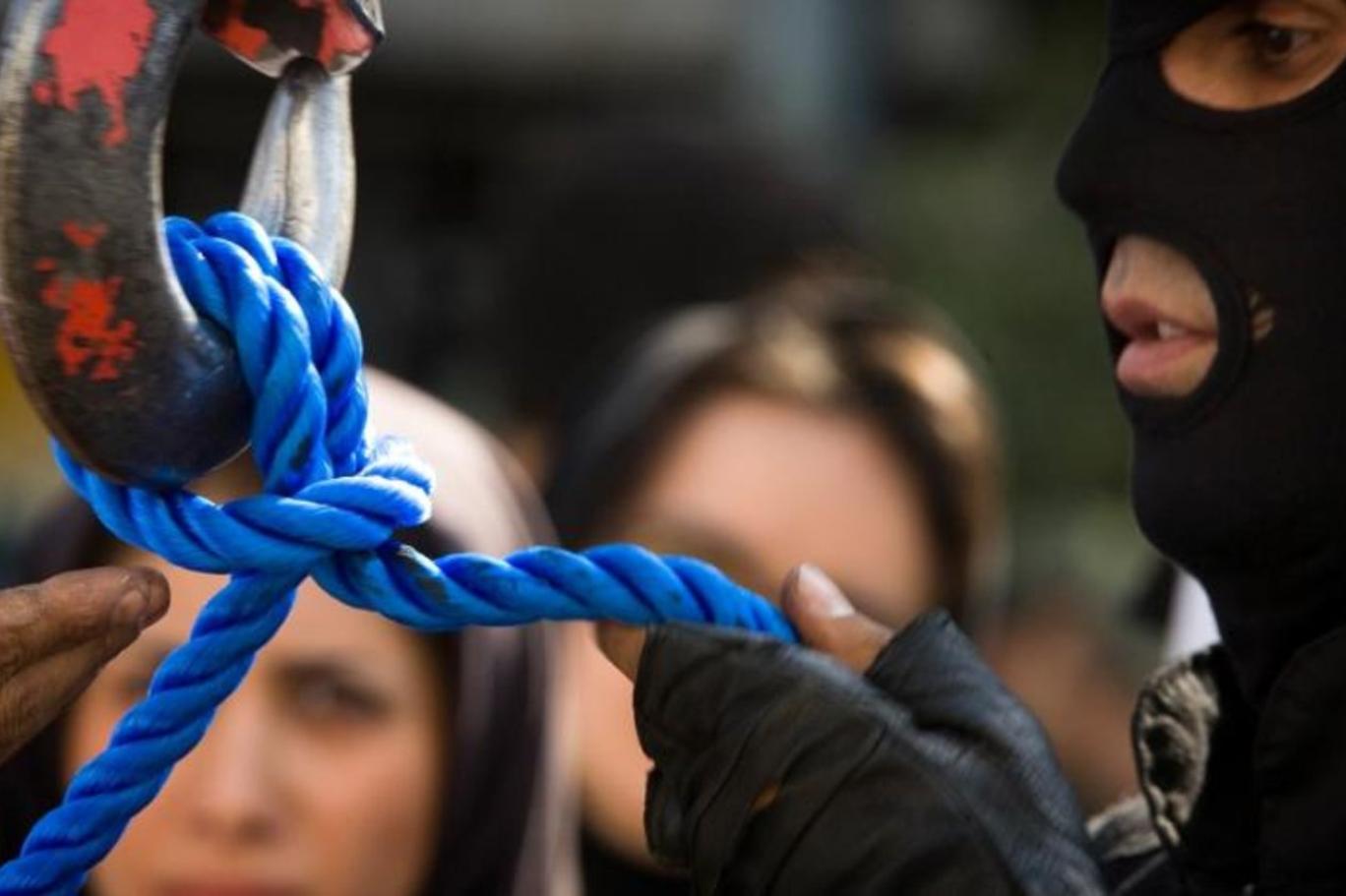 Русская наказала за измену. Смертная казнь в Иране женщин.