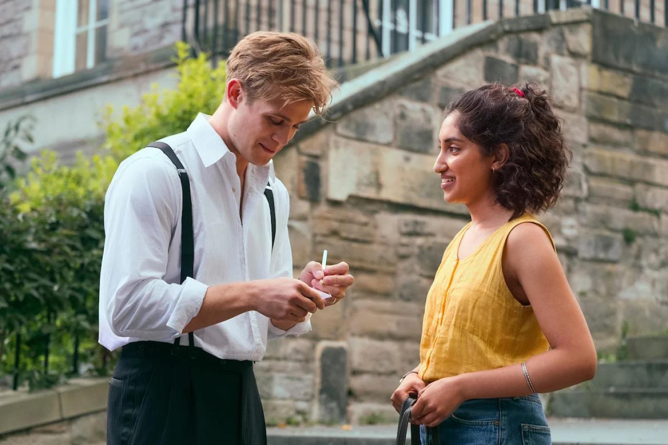 İzleyiciler Netflix'in yeni dizisine 