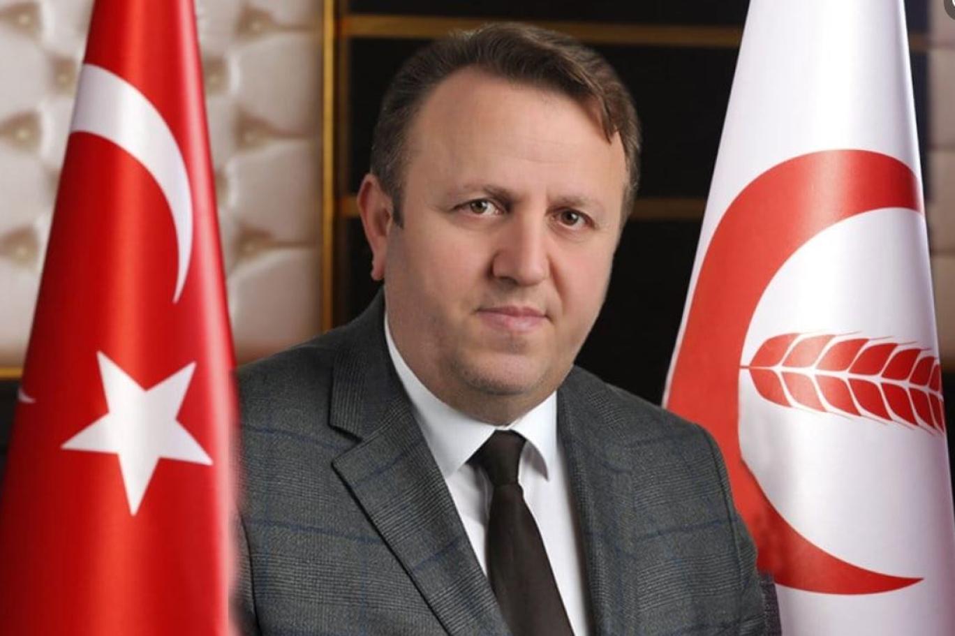 Yeniden Refah Partisi Kurucu Üyesi Mollaismailoğlu'ndan Cumhur İttifakı'na destek | Independent Türkçe