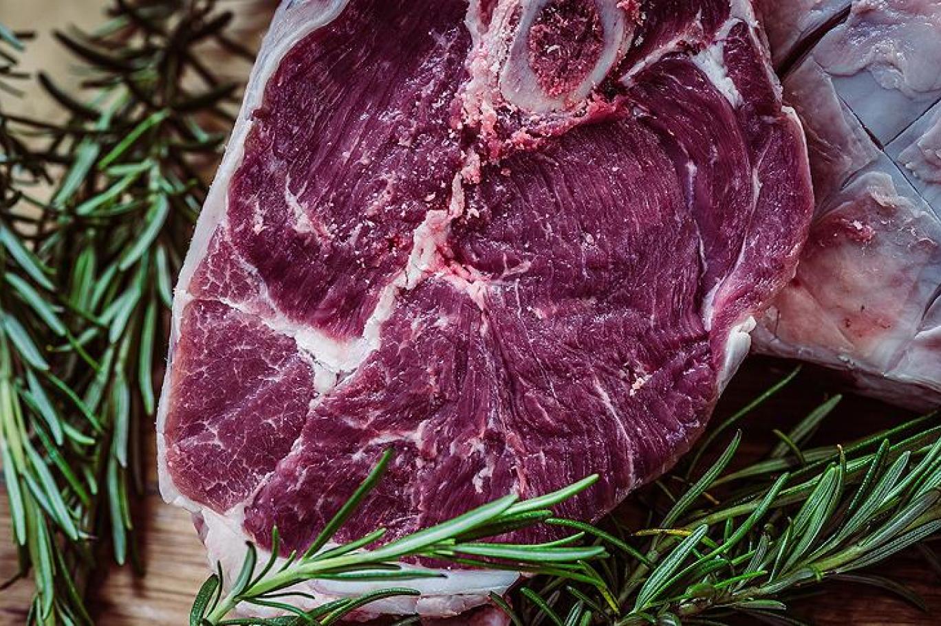 Belçika’da helal ve koşer et kesim yasağı nedeniyle tartışma tırmanıyor