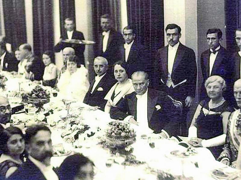 siyasetin cetin muharebe meydani