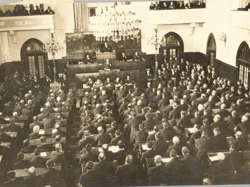 1 mart ataturk un asi ve karantina ile