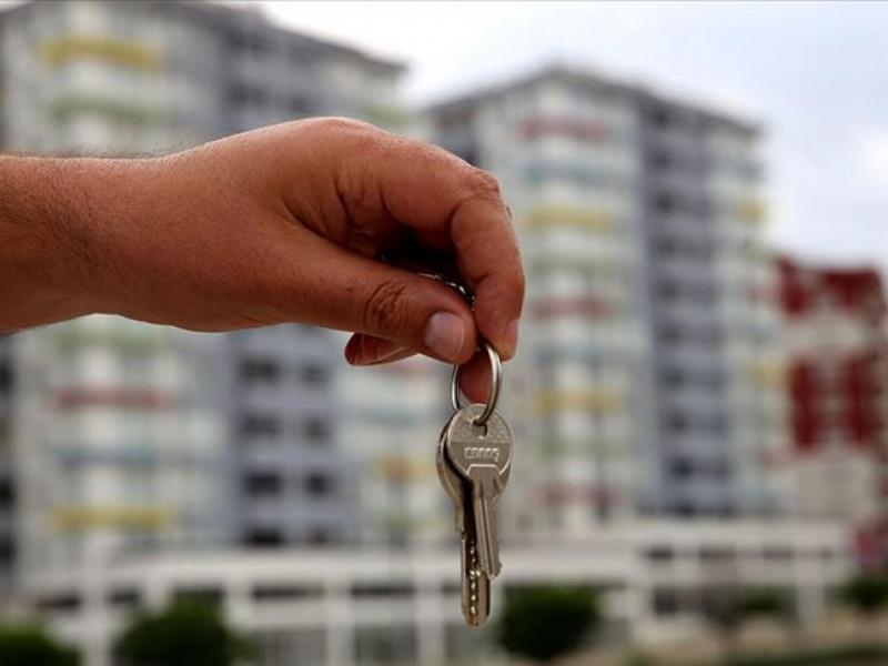 Dokuz ihale, üç temel atma töreni gördü; Altı farklı &quot;tamamlanma tarihi