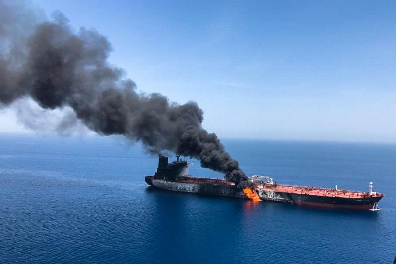 umman körfezinde saldırıya uğrayan petrol tankeri Reuters