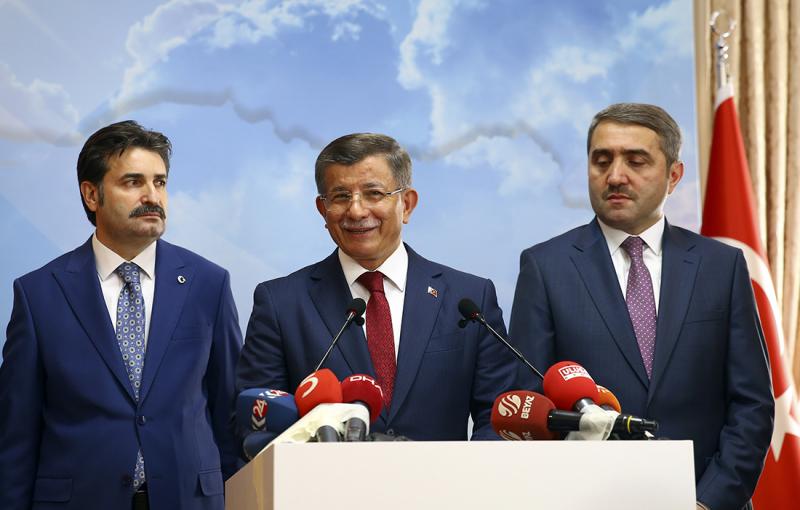 davutoğlu-istifa-etti-AA-(3).jpg