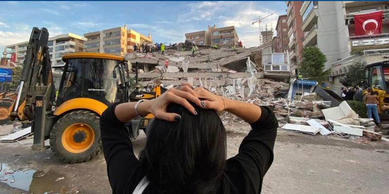İzmir deprem 2 AA.jpg