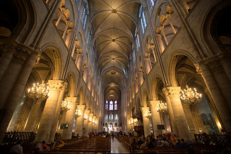 reuteres notre dame içi 3.JPG